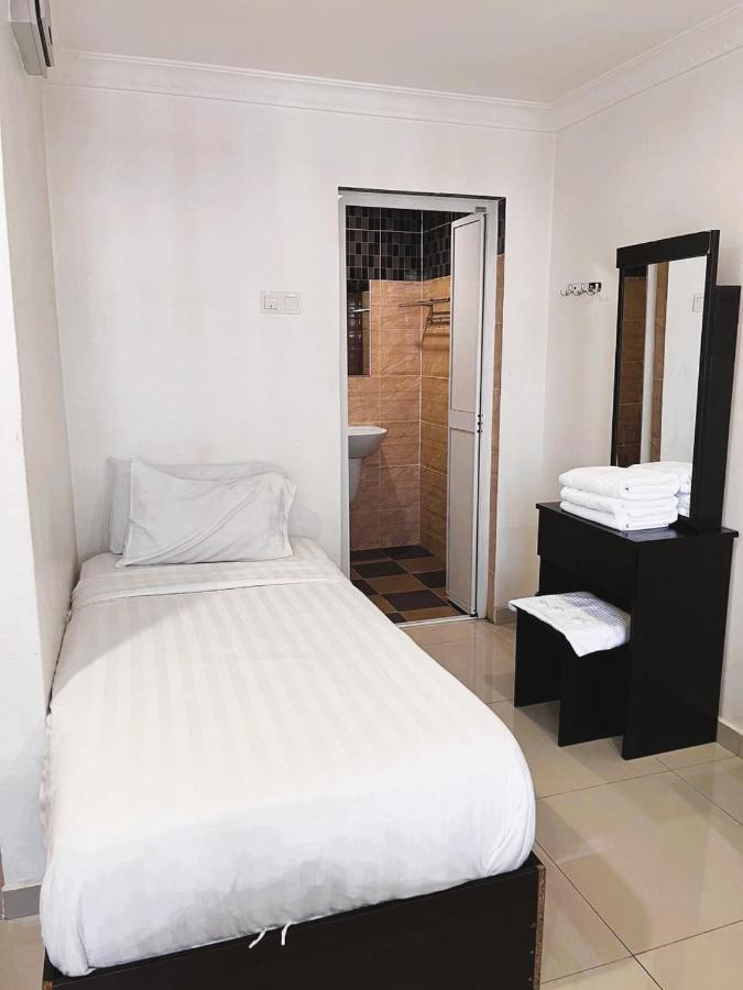 Hotel Sagittario ايبوه المظهر الخارجي الصورة