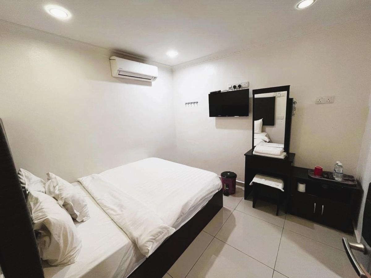 Hotel Sagittario ايبوه المظهر الخارجي الصورة