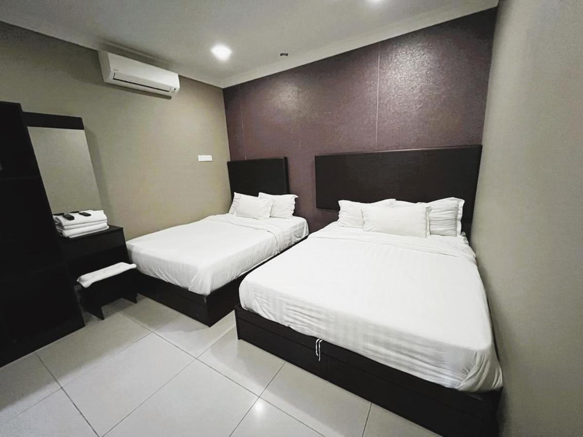 Hotel Sagittario ايبوه المظهر الخارجي الصورة