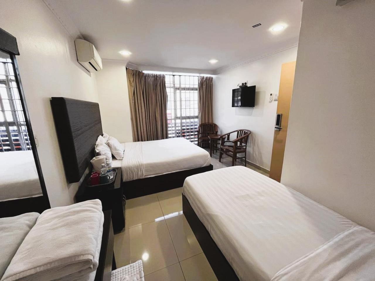 Hotel Sagittario ايبوه المظهر الخارجي الصورة