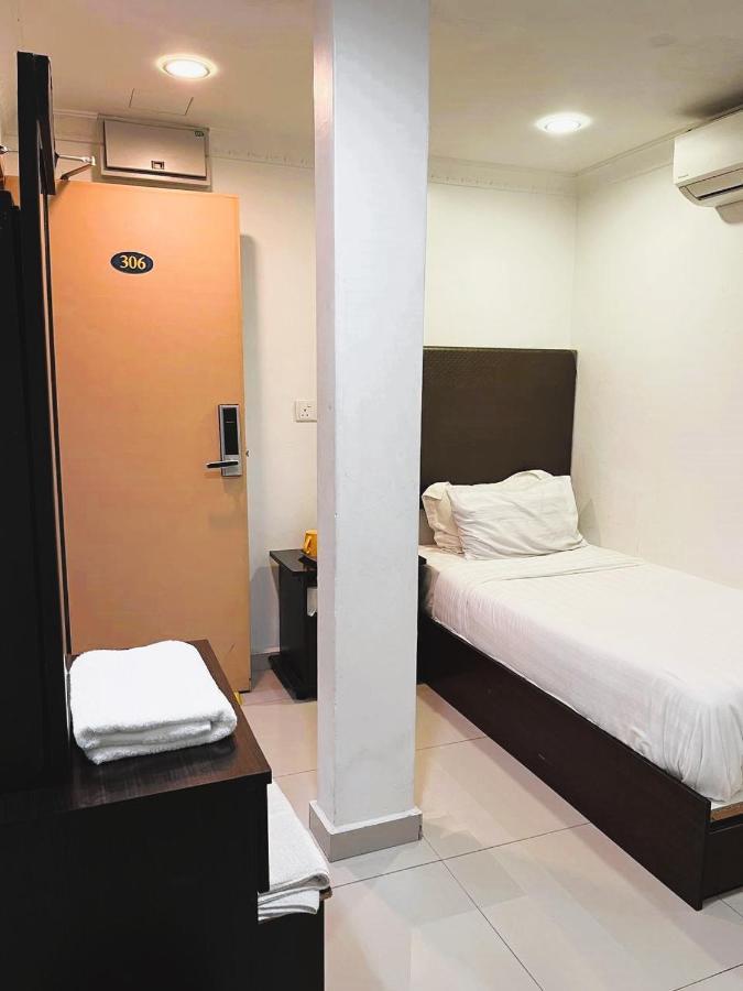 Hotel Sagittario ايبوه المظهر الخارجي الصورة